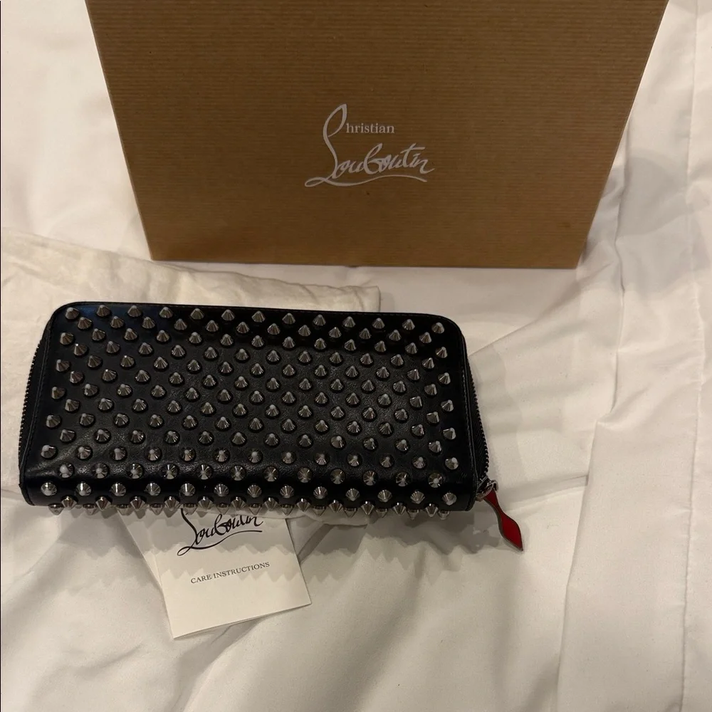 Christian Louboutin Black Studded Zip Wallet - Picture 5 of 5